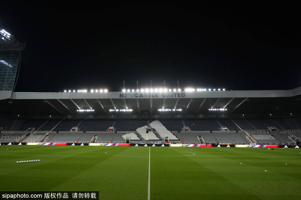 欧冠席位争夺战:卡里克谨慎掌舵,曼联能否稳固前四?